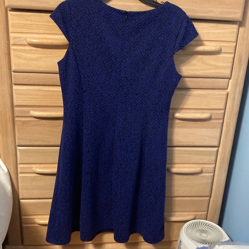 Alyx Women's Mini Dress in Deep Blue Black Print cap sleeves Large - Picture 5 of 6
